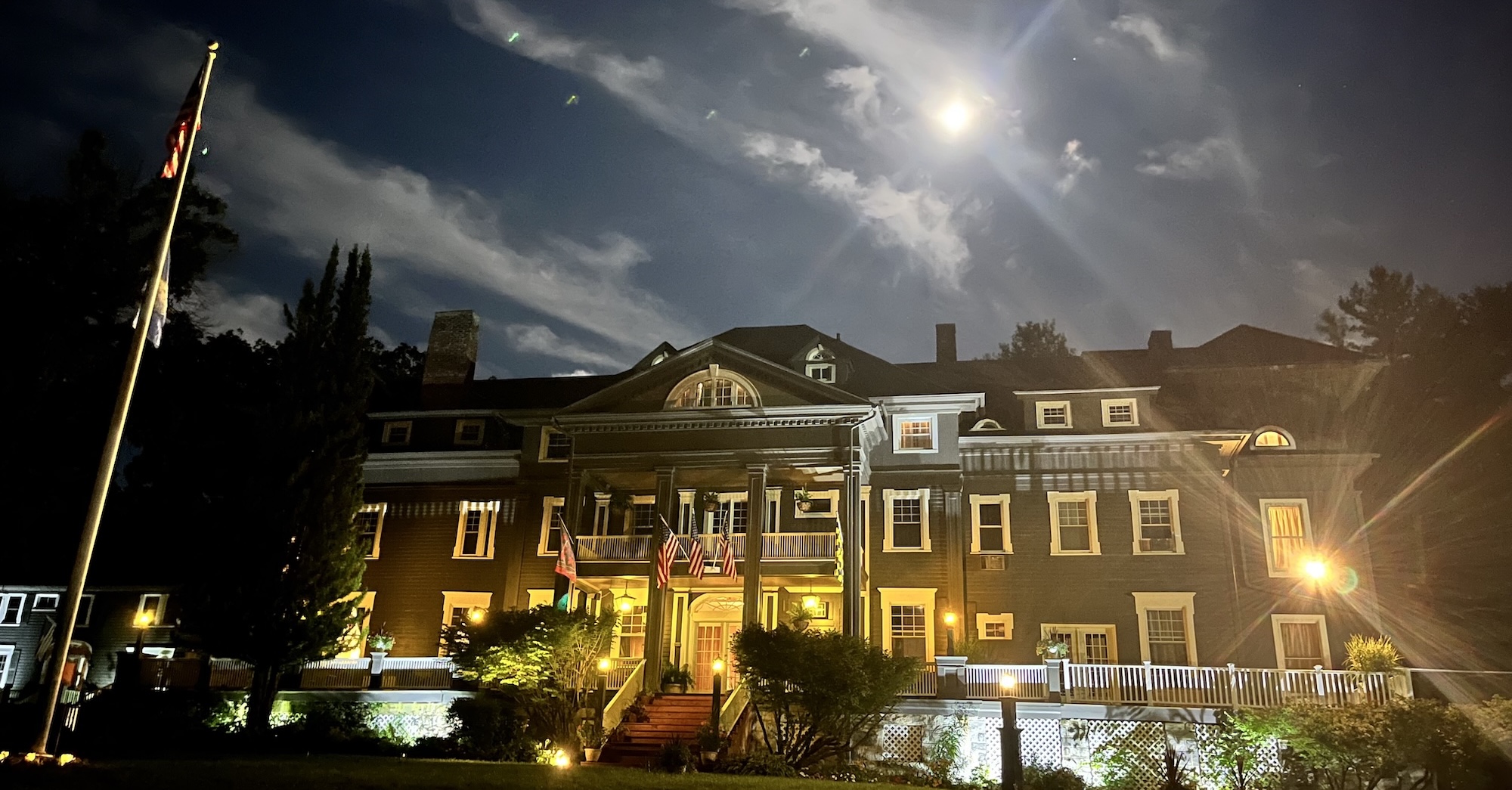 Wake Robin Inn Under New Ownership